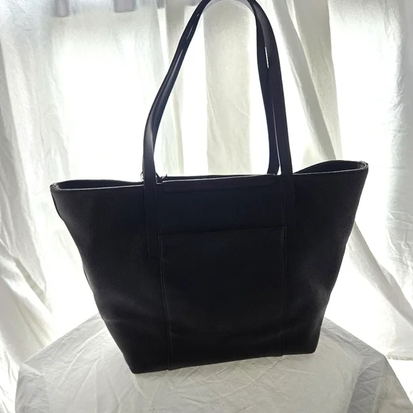 Gorgeous Radley London Tote EUC - Picture 4 of 16